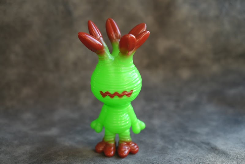 ソフビ マンドラグラキ 食虫植物カラー